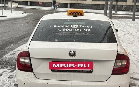 Skoda Rapid I, 2019 год, 900 000 рублей, 4 фотография