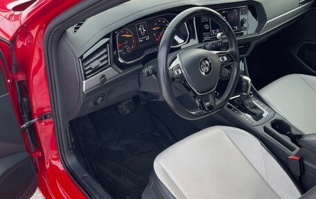 Volkswagen Jetta VII, 2018 год, 1 750 000 рублей, 7 фотография