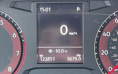 Volkswagen Jetta VII, 2018 год, 1 750 000 рублей, 23 фотография