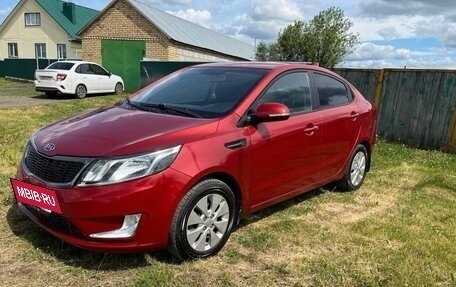 KIA Rio III рестайлинг, 2012 год, 600 000 рублей, 10 фотография