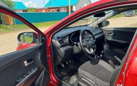 KIA Rio III рестайлинг, 2012 год, 600 000 рублей, 12 фотография