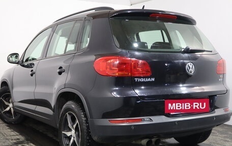 Volkswagen Tiguan I, 2012 год, 969 000 рублей, 4 фотография