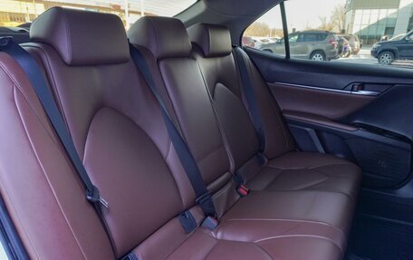 Toyota Camry, 2018 год, 2 730 000 рублей, 13 фотография