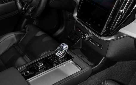 Volvo XC90 II рестайлинг, 2025 год, 12 500 000 рублей, 22 фотография