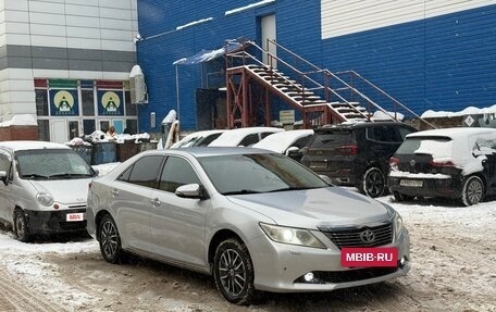 Toyota Camry, 2012 год, 915 000 рублей, 3 фотография