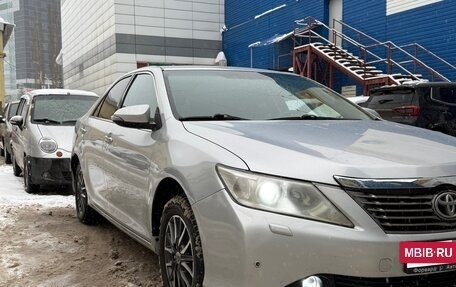 Toyota Camry, 2012 год, 915 000 рублей, 7 фотография