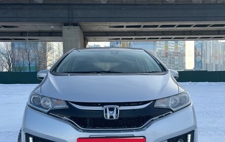 Honda Fit III, 2016 год, 870 000 рублей, 2 фотография