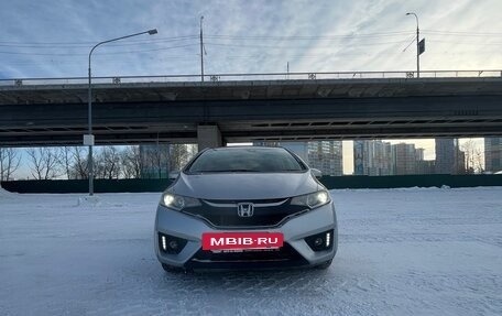 Honda Fit III, 2016 год, 870 000 рублей, 12 фотография