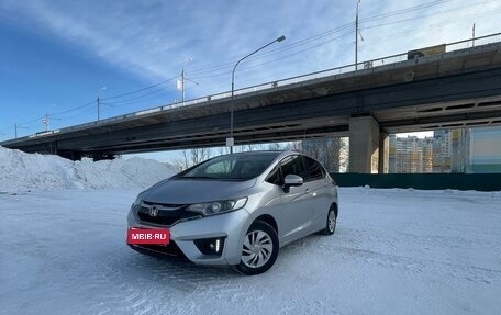 Honda Fit III, 2016 год, 870 000 рублей, 1 фотография