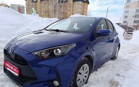 Toyota Yaris, 2022 год, 1 560 000 рублей, 1 фотография