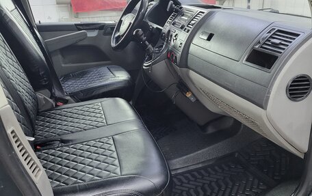 Volkswagen Transporter T5 рестайлинг, 2008 год, 1 350 000 рублей, 3 фотография