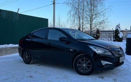 Hyundai Solaris II рестайлинг, 2015 год, 665 000 рублей, 5 фотография