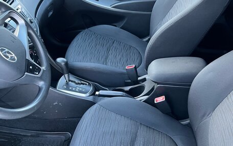 Hyundai Solaris II рестайлинг, 2015 год, 665 000 рублей, 9 фотография