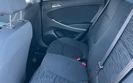 Hyundai Solaris II рестайлинг, 2015 год, 665 000 рублей, 10 фотография