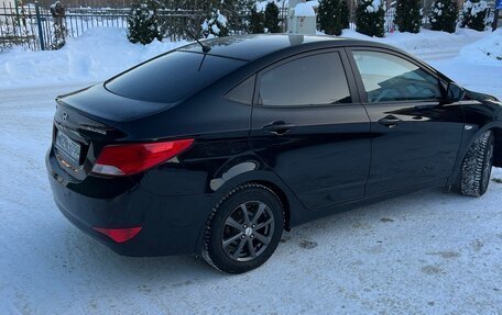 Hyundai Solaris II рестайлинг, 2015 год, 665 000 рублей, 14 фотография