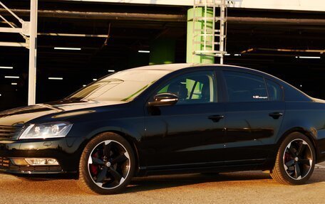 Volkswagen Passat B7, 2011 год, 1 320 000 рублей, 2 фотография