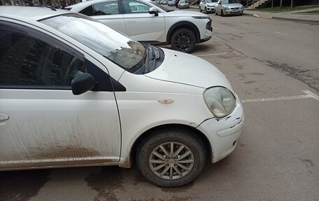 Toyota Vitz, 2002 год, 295 000 рублей, 3 фотография