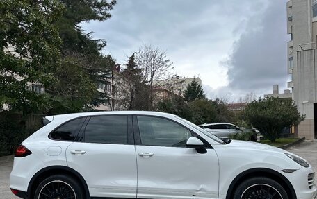 Porsche Cayenne III, 2013 год, 2 000 000 рублей, 2 фотография