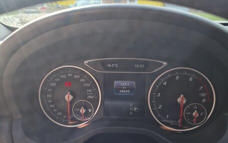 Mercedes-Benz A-Класс, 2016 год, 1 680 000 рублей, 10 фотография