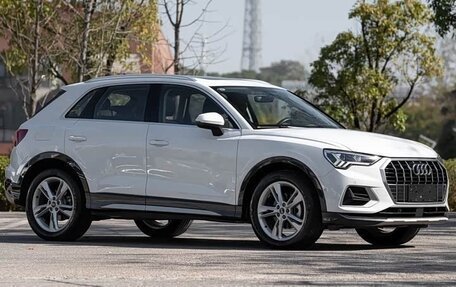 Audi Q3, 2022 год, 2 200 000 рублей, 7 фотография