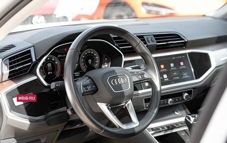 Audi Q3, 2022 год, 2 200 000 рублей, 11 фотография