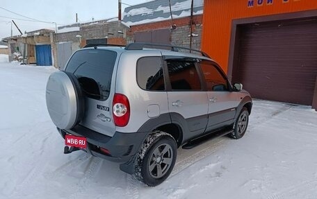 Chevrolet Niva I рестайлинг, 2017 год, 730 000 рублей, 6 фотография
