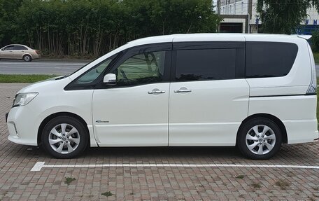 Nissan Serena IV, 2012 год, 1 330 000 рублей, 3 фотография
