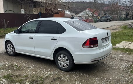 Volkswagen Polo VI (EU Market), 2017 год, 750 000 рублей, 5 фотография