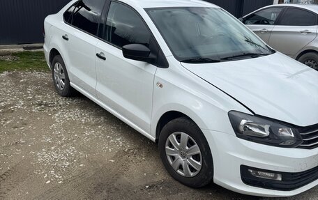 Volkswagen Polo VI (EU Market), 2017 год, 750 000 рублей, 2 фотография