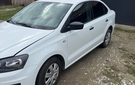 Volkswagen Polo VI (EU Market), 2017 год, 750 000 рублей, 3 фотография