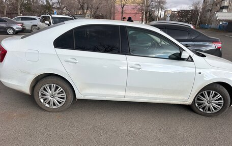 Skoda Rapid I, 2014 год, 930 000 рублей, 2 фотография