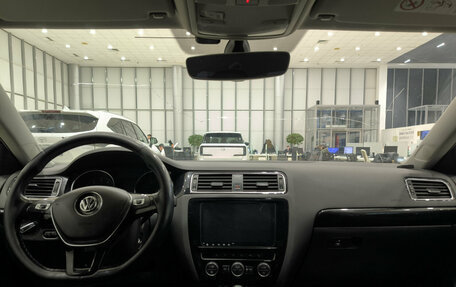 Volkswagen Jetta VI, 2018 год, 1 250 000 рублей, 14 фотография