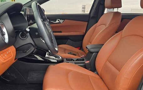 KIA K3, 2023 год, 2 120 000 рублей, 13 фотография