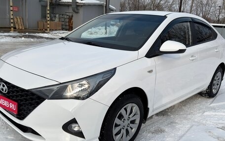 Hyundai Solaris II рестайлинг, 2021 год, 1 430 000 рублей, 9 фотография