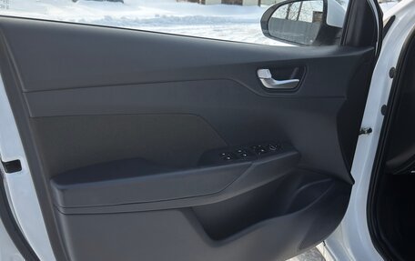 Hyundai Solaris II рестайлинг, 2021 год, 1 430 000 рублей, 15 фотография