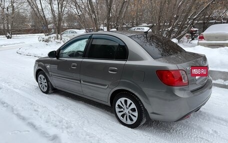 KIA Rio II, 2011 год, 615 000 рублей, 3 фотография