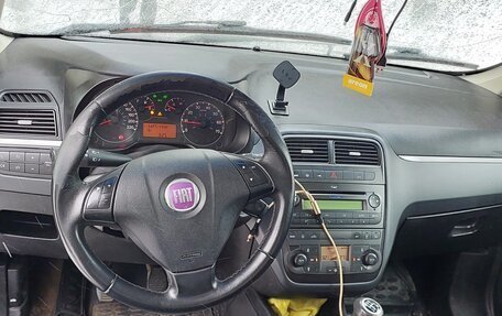 Fiat Punto III Punto Evo рестайлинг, 2007 год, 268 000 рублей, 5 фотография