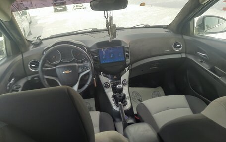 Chevrolet Cruze II, 2012 год, 680 000 рублей, 2 фотография