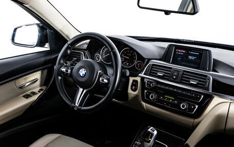 BMW 3 серия, 2018 год, 2 275 000 рублей, 19 фотография