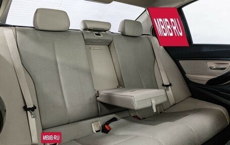 BMW 3 серия, 2018 год, 2 275 000 рублей, 26 фотография