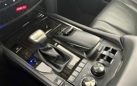 Lexus LX III, 2020 год, 9 370 000 рублей, 13 фотография