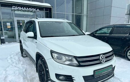 Volkswagen Tiguan I, 2016 год, 1 693 000 рублей, 3 фотография