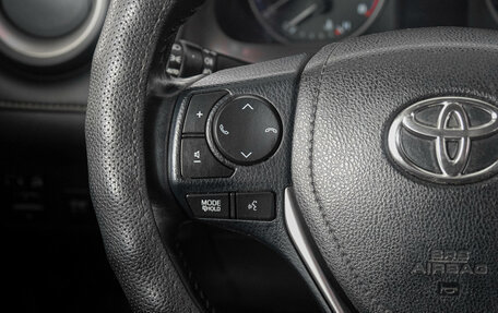 Toyota RAV4, 2016 год, 1 999 000 рублей, 17 фотография