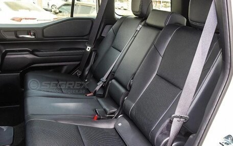 Toyota Land Cruiser Prado, 2026 год, 9 680 500 рублей, 15 фотография