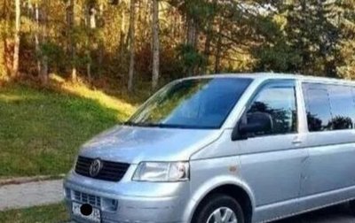 Volkswagen Transporter T5 рестайлинг, 2005 год, 1 300 000 рублей, 1 фотография