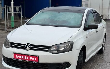 Volkswagen Polo VI (EU Market), 2015 год, 520 000 рублей, 1 фотография