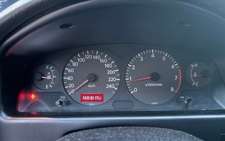 Toyota Avensis III рестайлинг, 2001 год, 250 000 рублей, 1 фотография