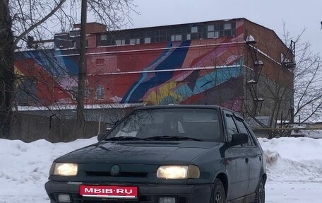 Skoda Felicia I рестайлинг, 1997 год, 135 000 рублей, 1 фотография