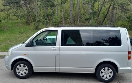 Volkswagen Transporter T5 рестайлинг, 2005 год, 1 300 000 рублей, 3 фотография