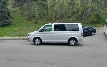 Volkswagen Transporter T5 рестайлинг, 2005 год, 1 300 000 рублей, 4 фотография